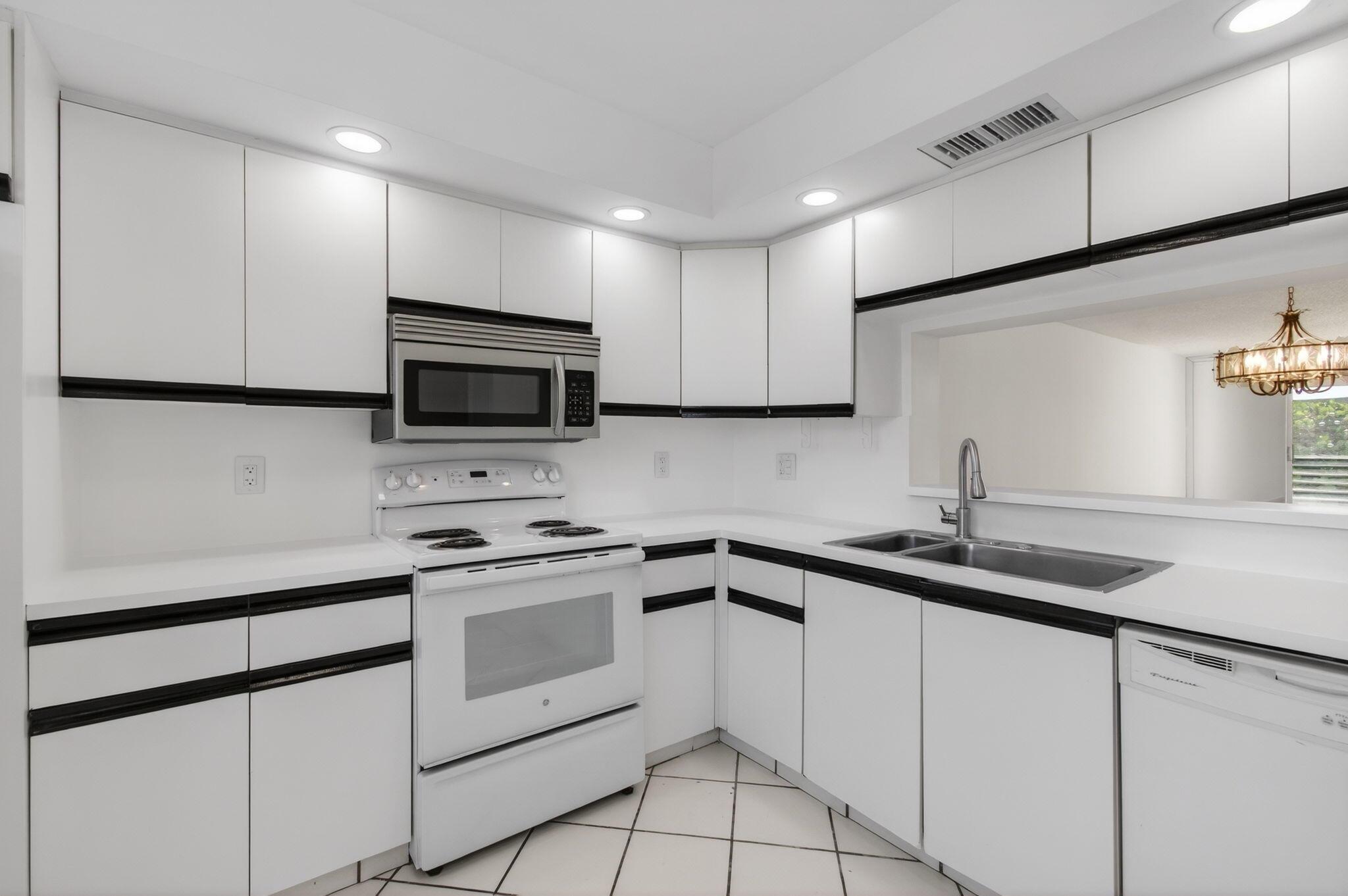 WYNMOOR - Residential Lease