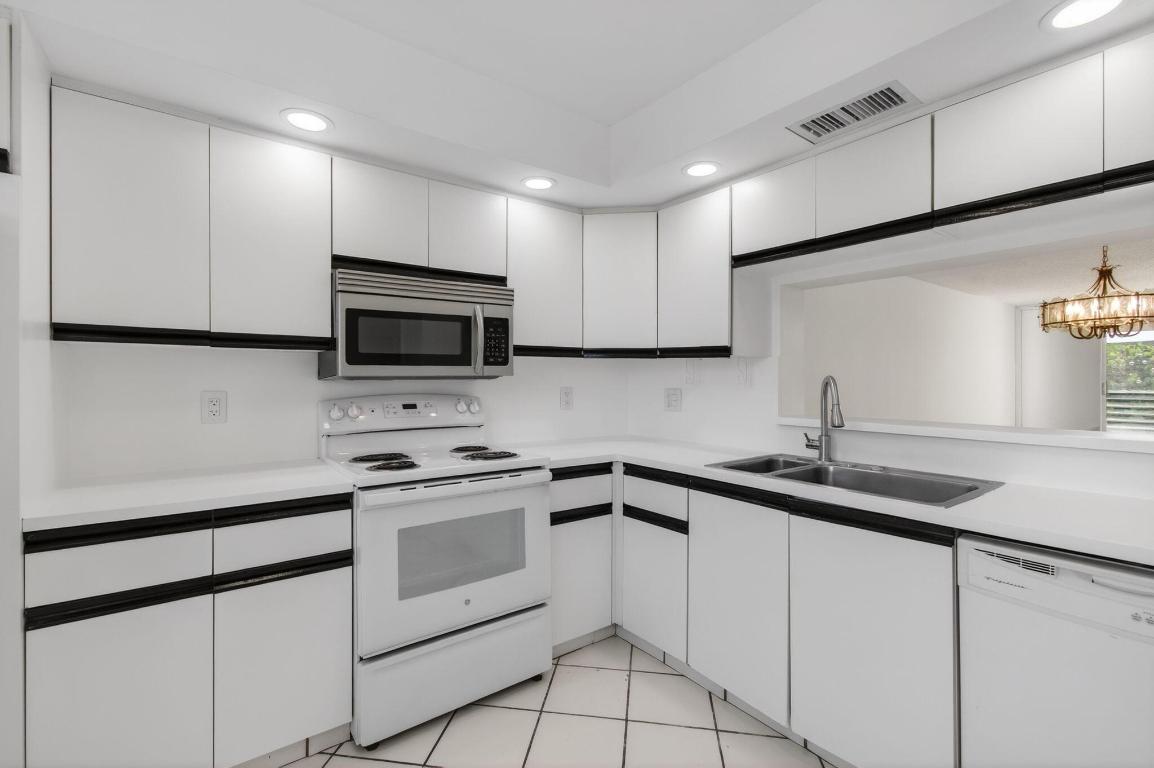 WYNMOOR - Residential Lease