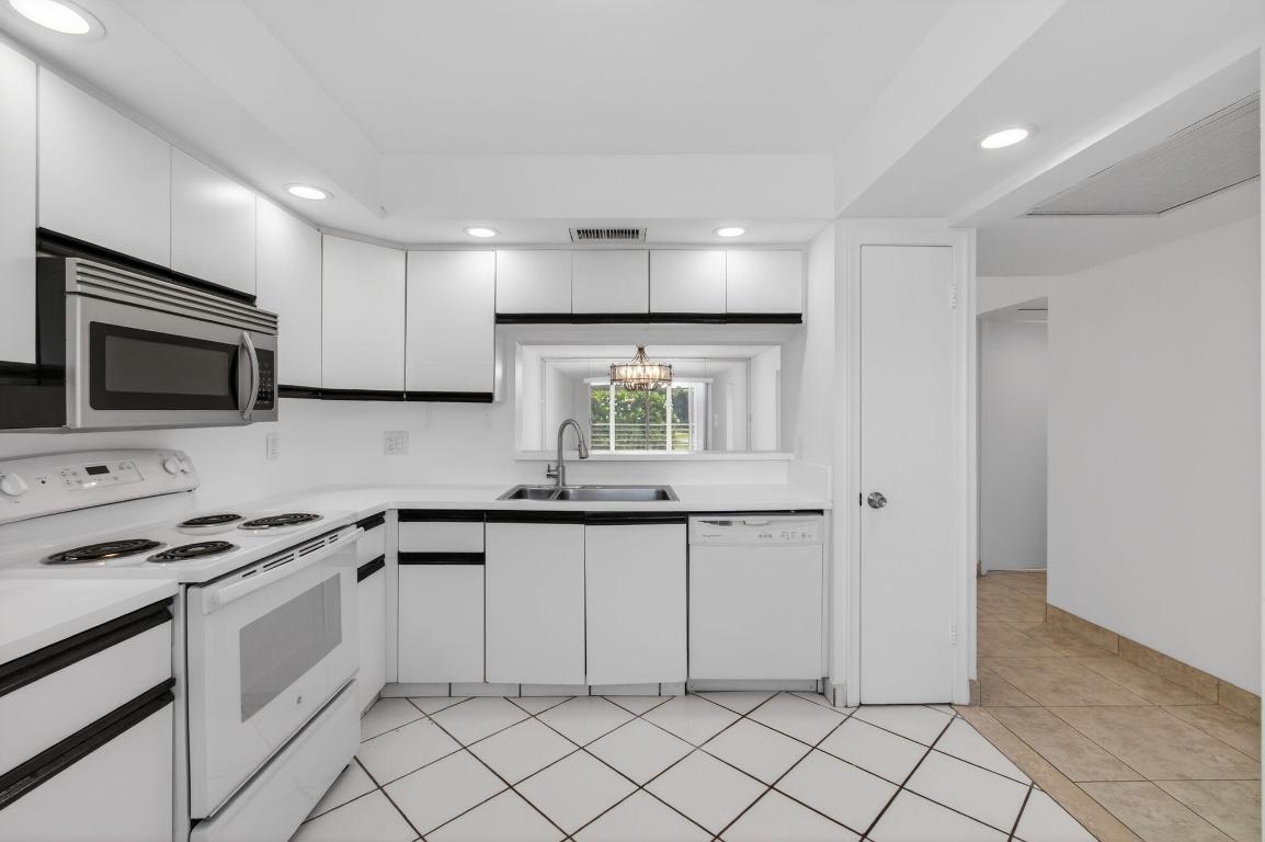 WYNMOOR - Residential Lease