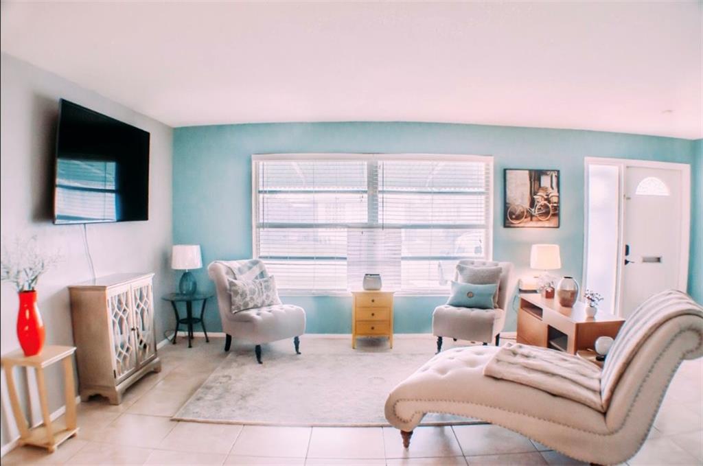 Mainlands Of Tamarac Lake - Residential