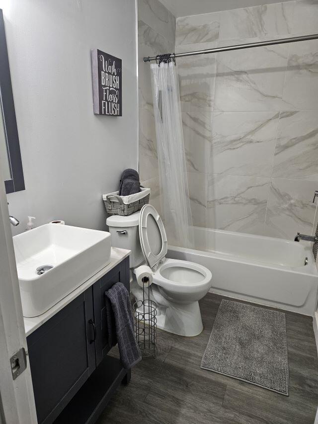 STONES THROW TOWNHOMES - Residential
