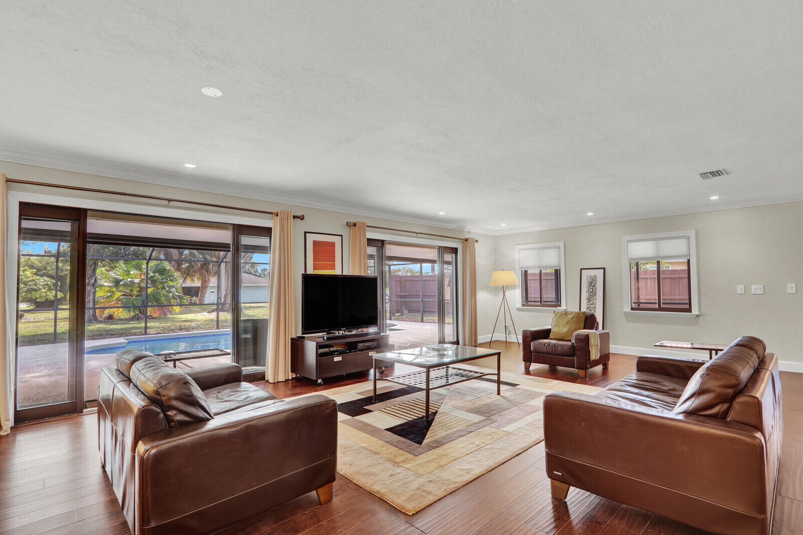 SANDPIPER BAY - Residential