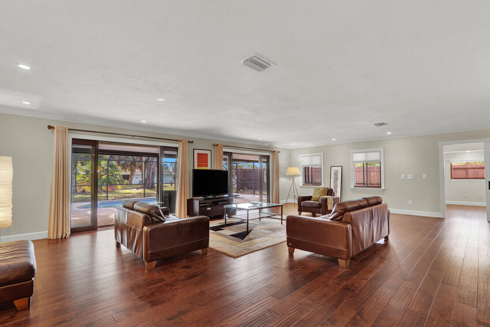 SANDPIPER BAY - Residential