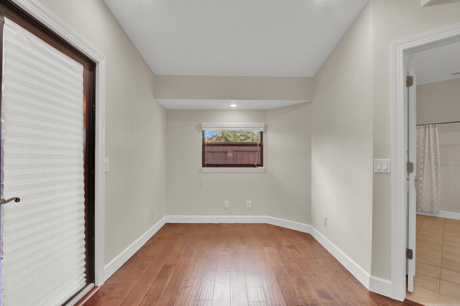 SANDPIPER BAY - Residential