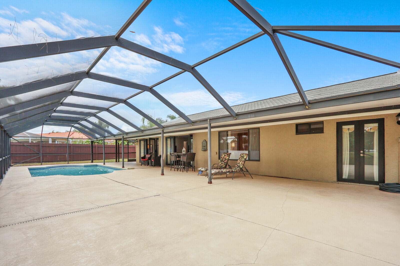 SANDPIPER BAY - Residential