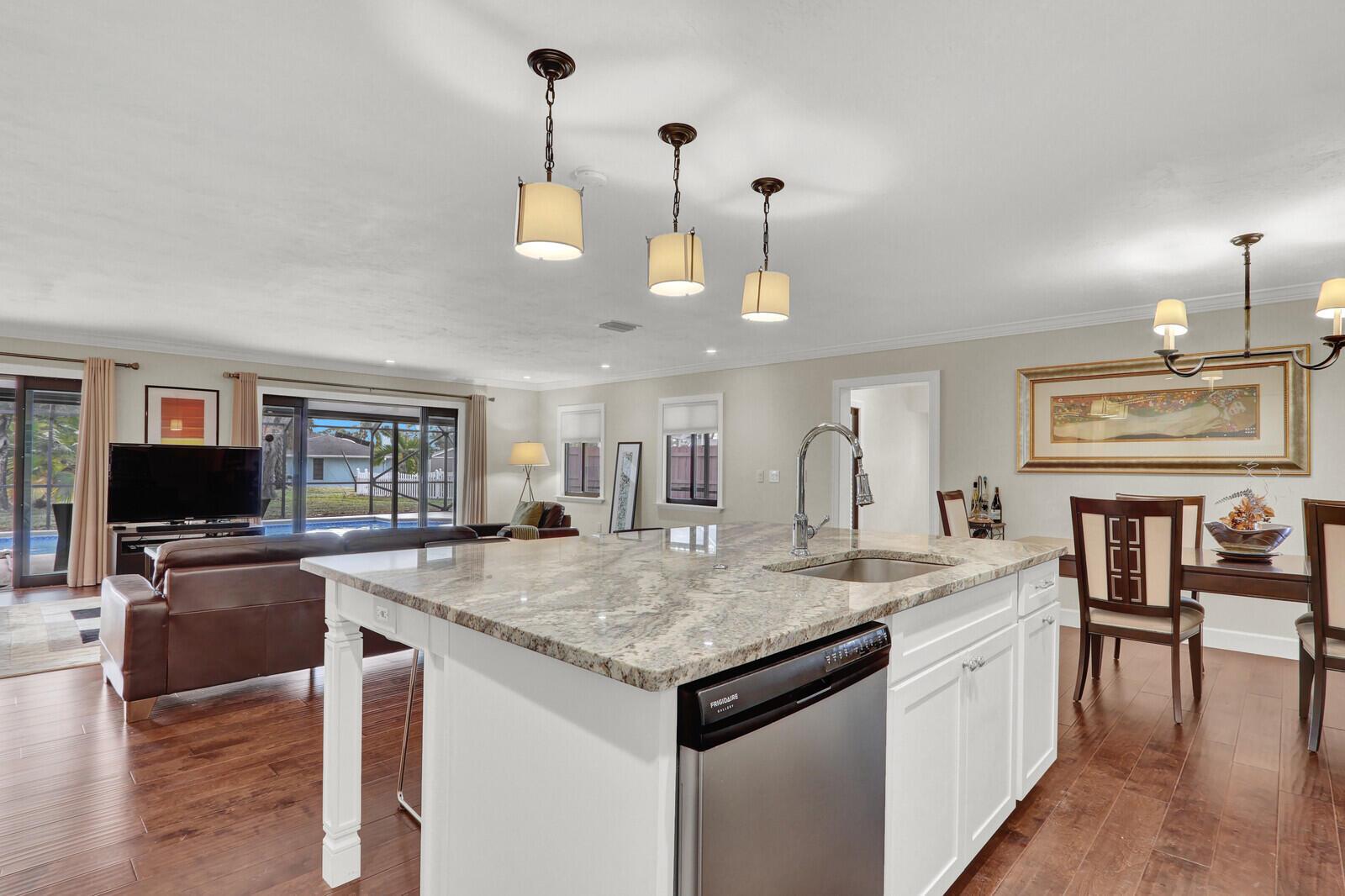 SANDPIPER BAY - Residential