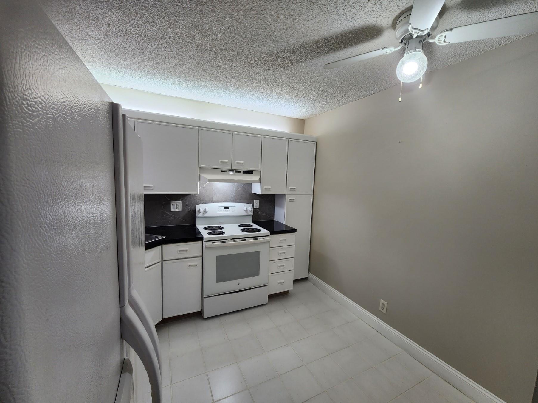 Applewood Village 2 - Residential Lease