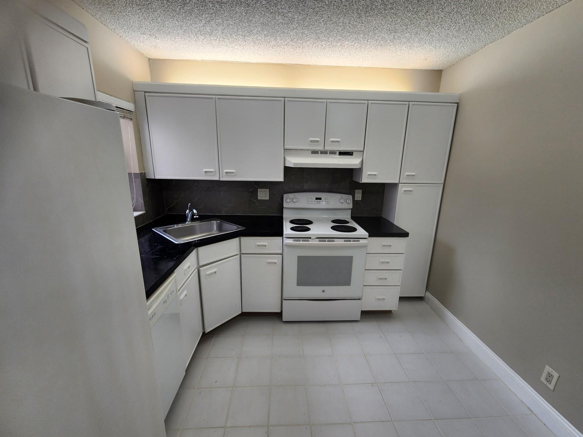 Applewood Village 2 - Residential Lease