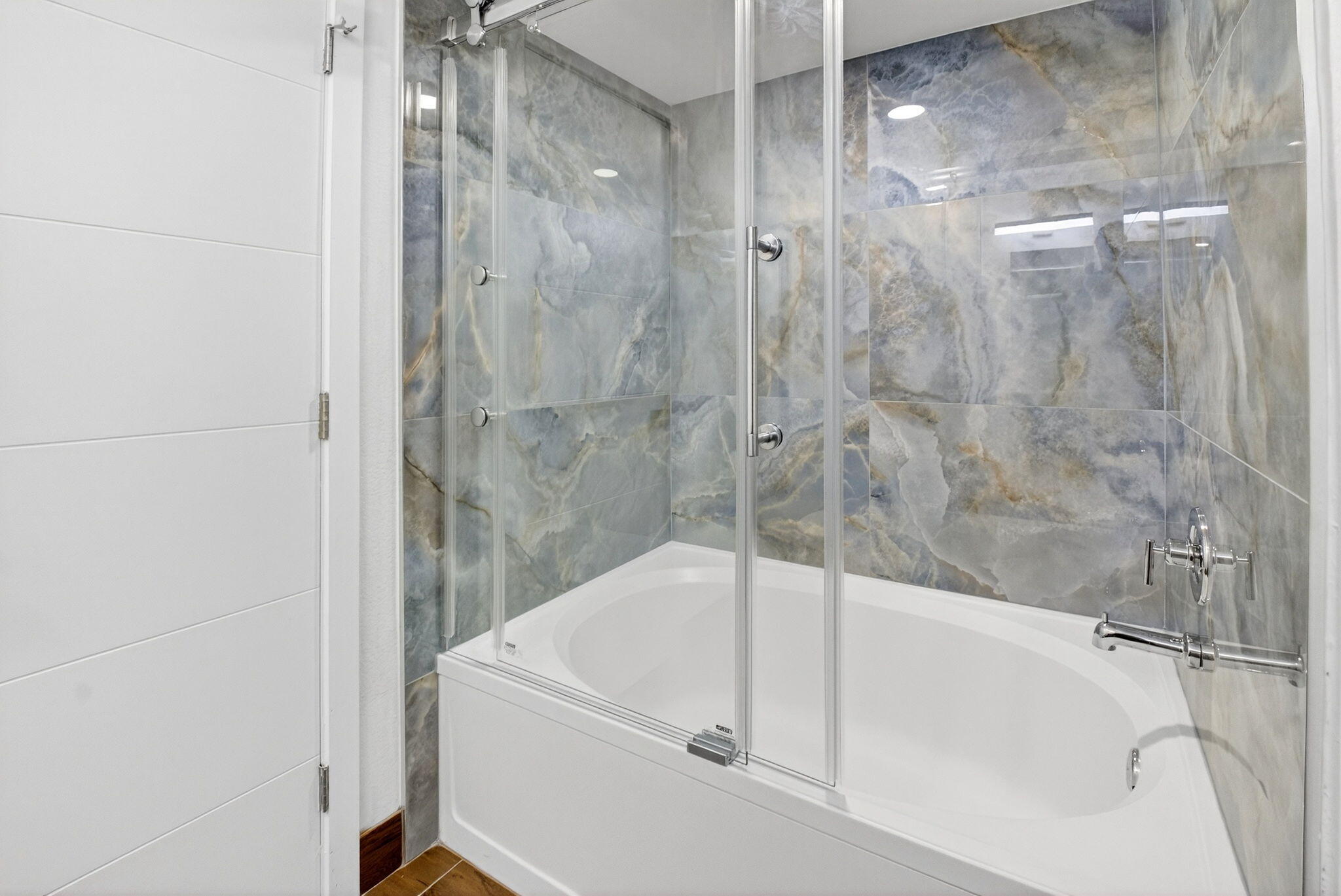 VERANO AT DELRAY CONDO - Residential Lease