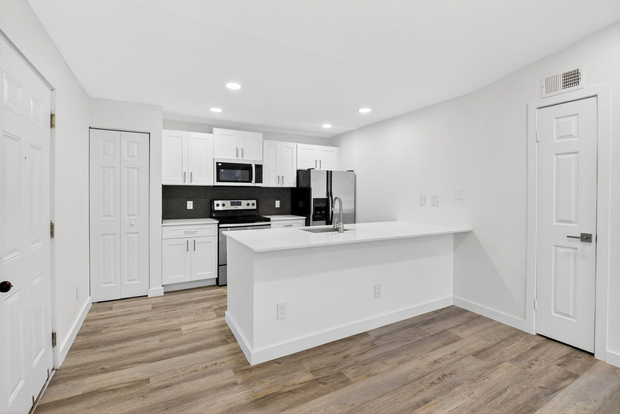 VERANO AT DELRAY CONDO - Residential Lease