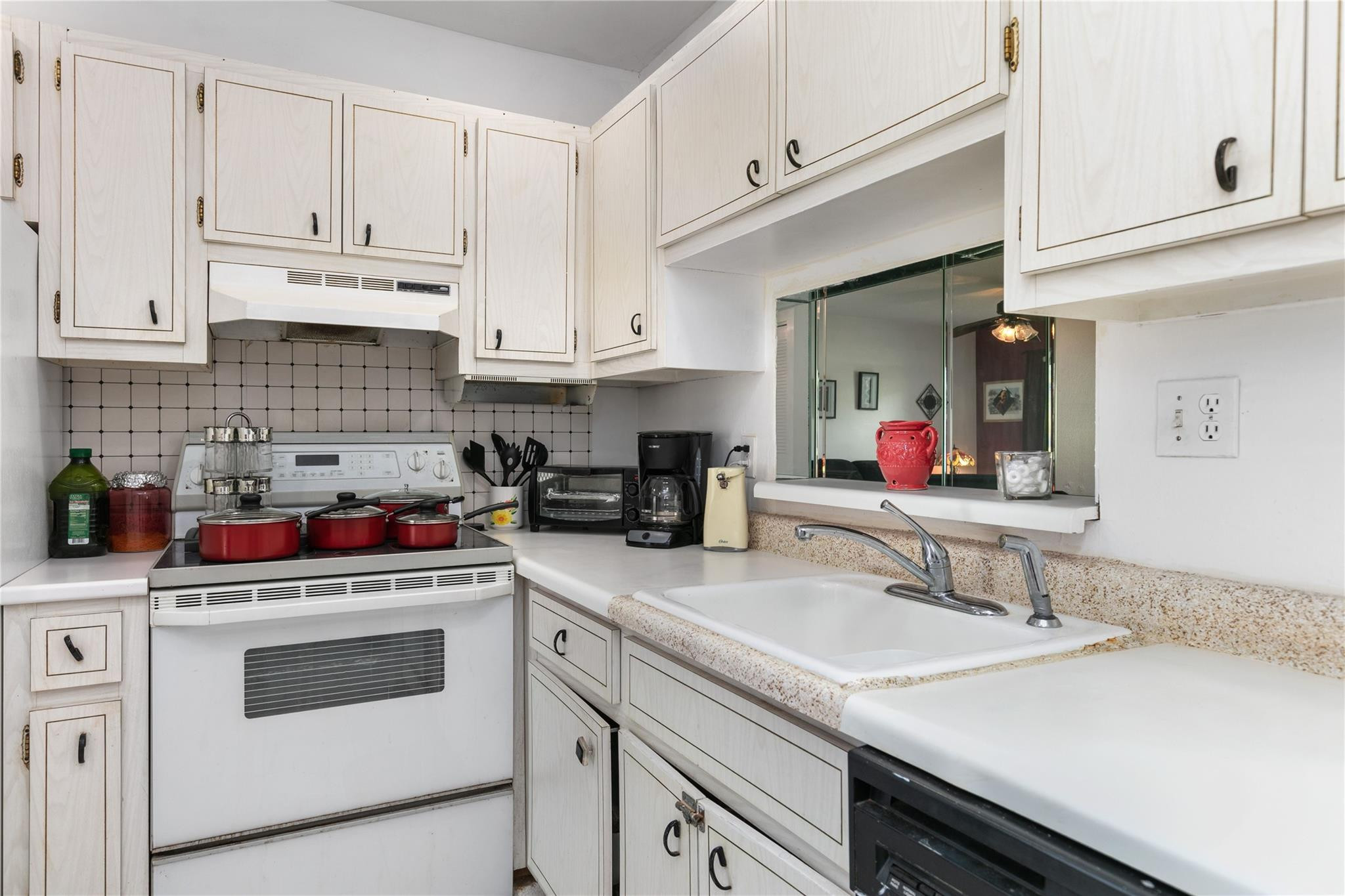 FAIRFAX HALL CONDO - Residential