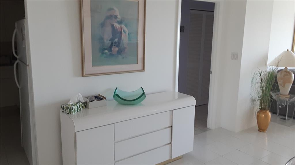 Hemispheres Condo - Residential Lease