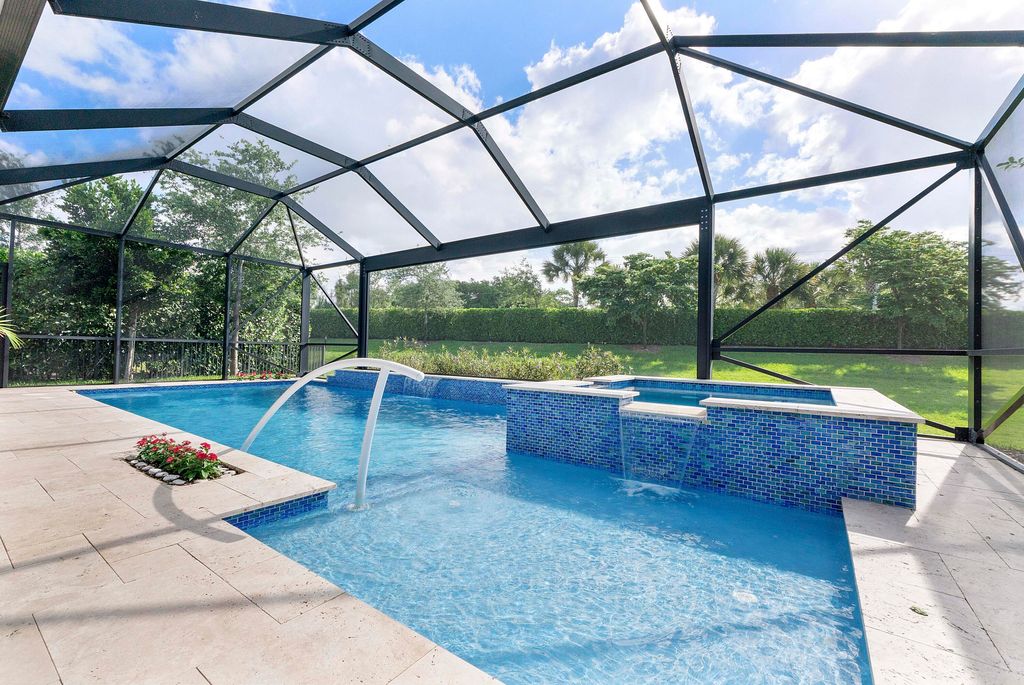 Photo of 4640 E Pinehurst Trl Trail E, Fort Lauderdale, FL 33309 (MLS # B26019566)