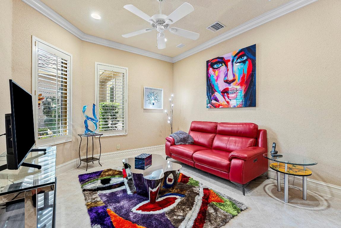 WATERS EDGE EST - Residential