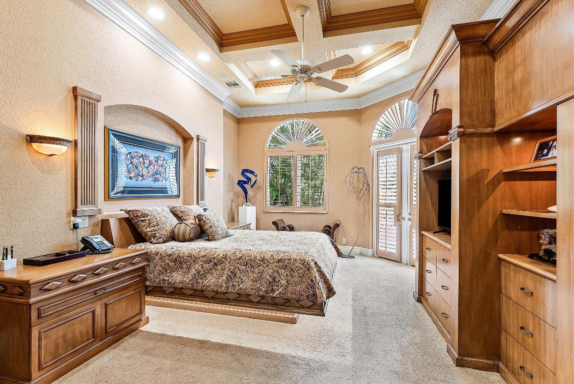 WATERS EDGE EST - Residential