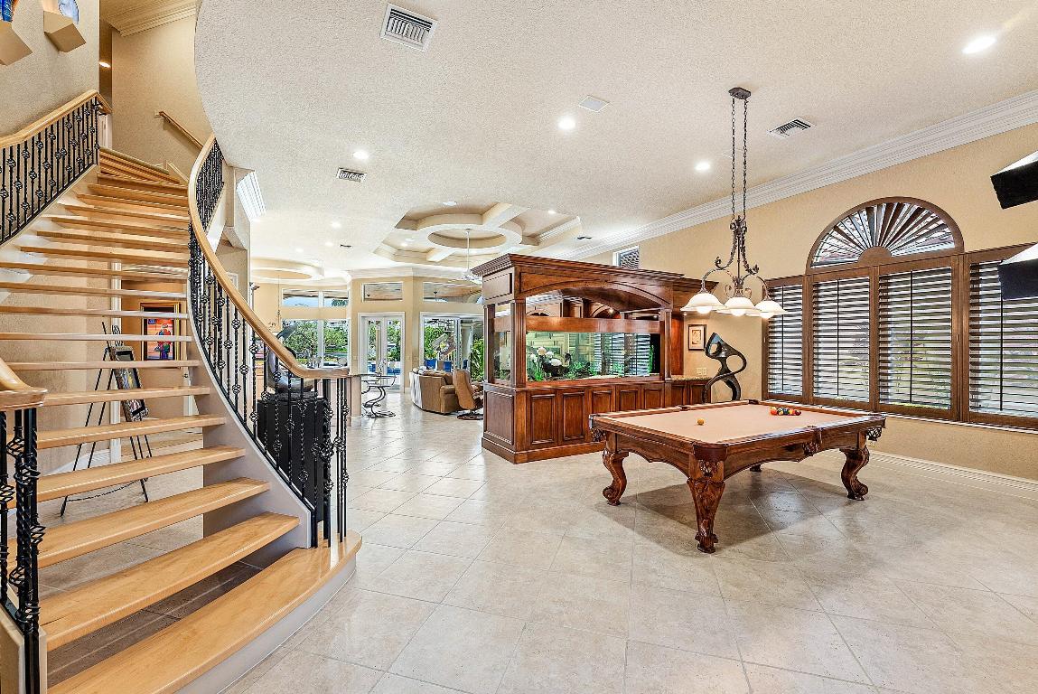 WATERS EDGE EST - Residential