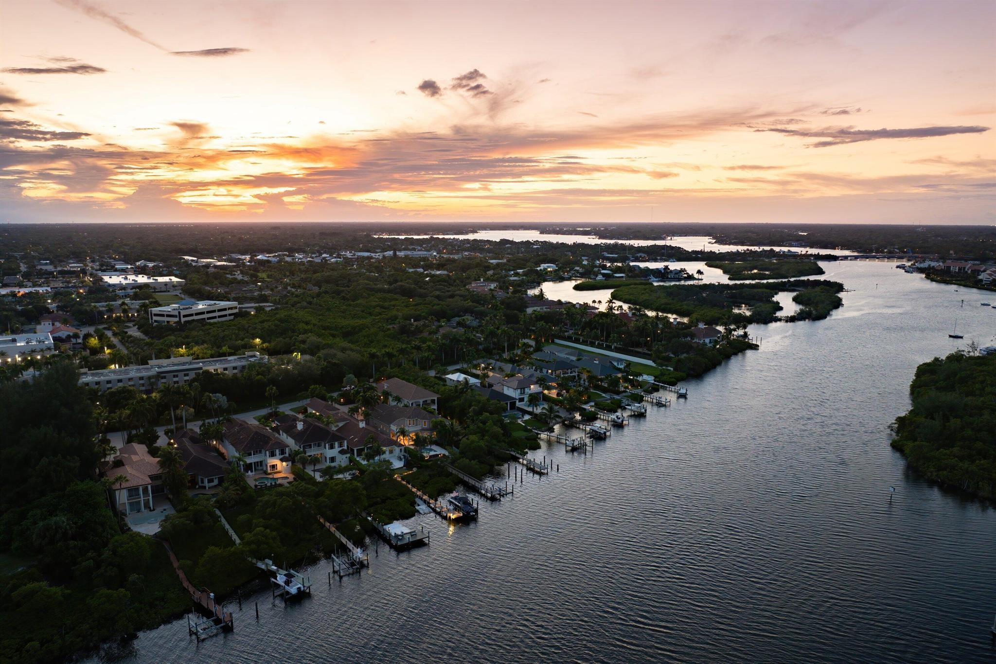 WATERS EDGE EST - Residential