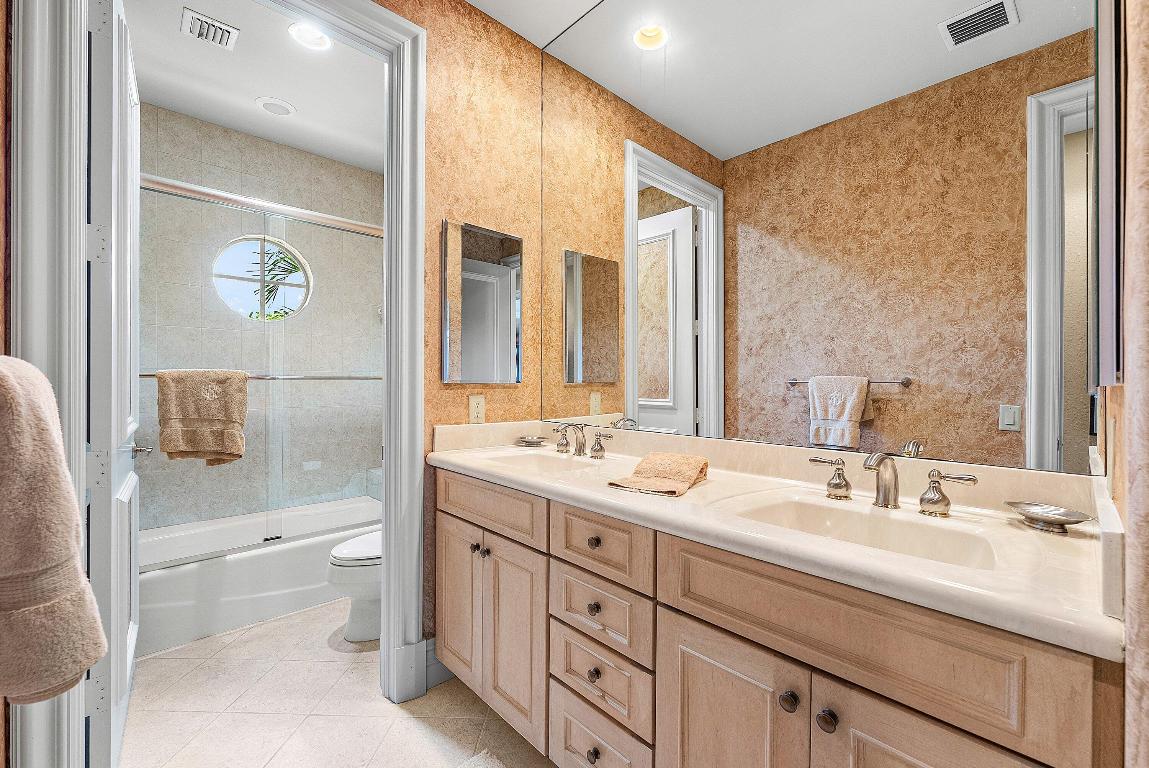 WATERS EDGE EST - Residential