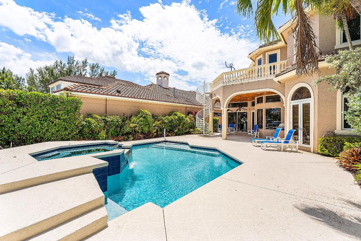 WATERS EDGE EST - Residential