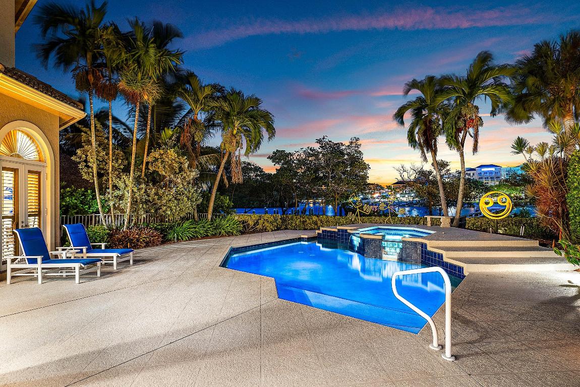 WATERS EDGE EST - Residential