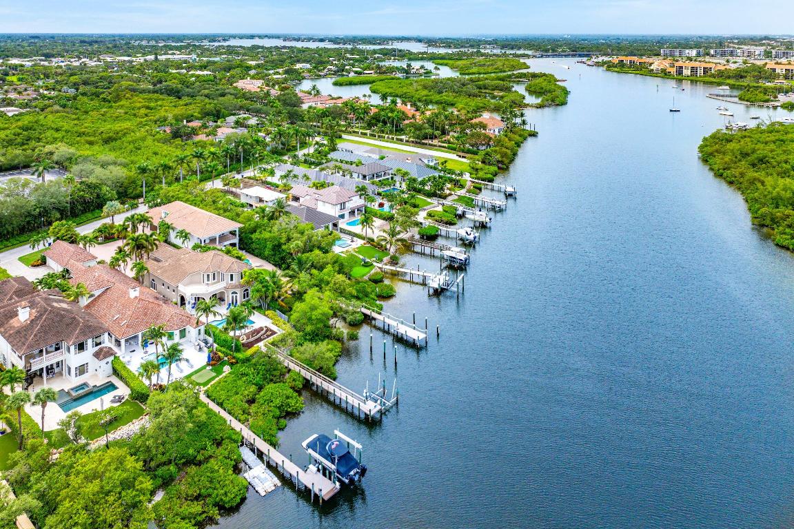 WATERS EDGE EST - Residential