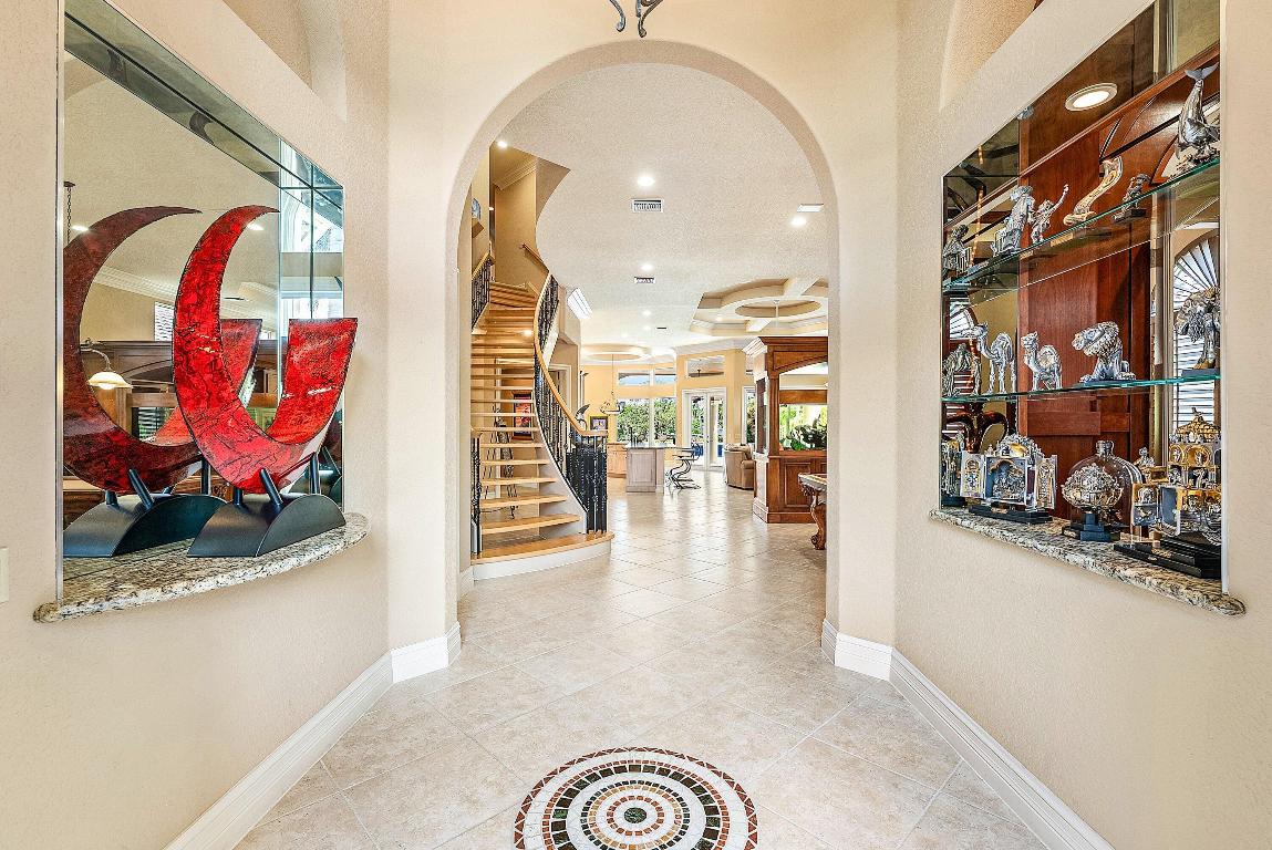 WATERS EDGE EST - Residential