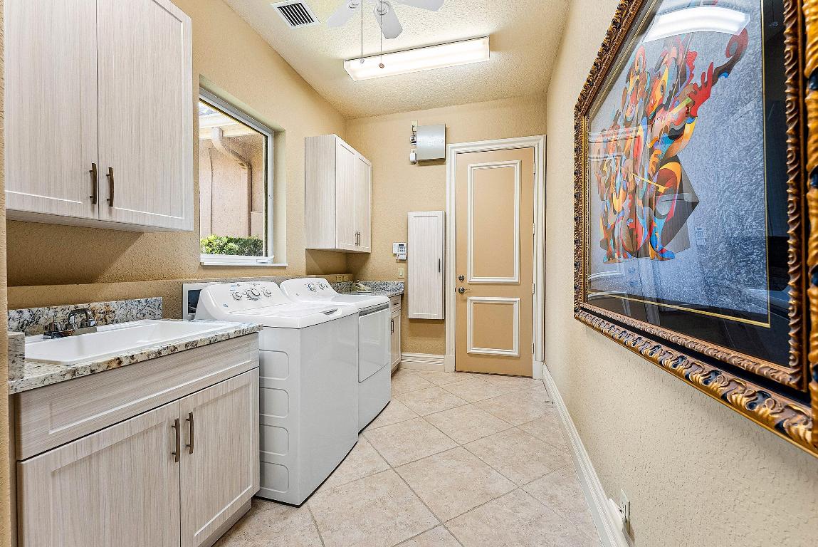 WATERS EDGE EST - Residential