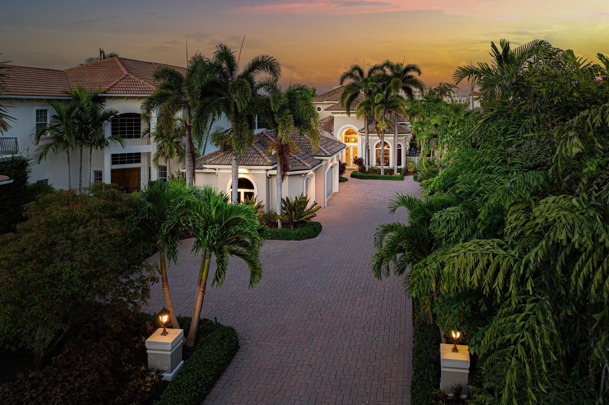 WATERS EDGE EST - Residential