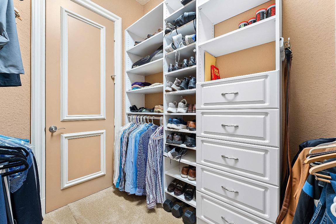 WATERS EDGE EST - Residential