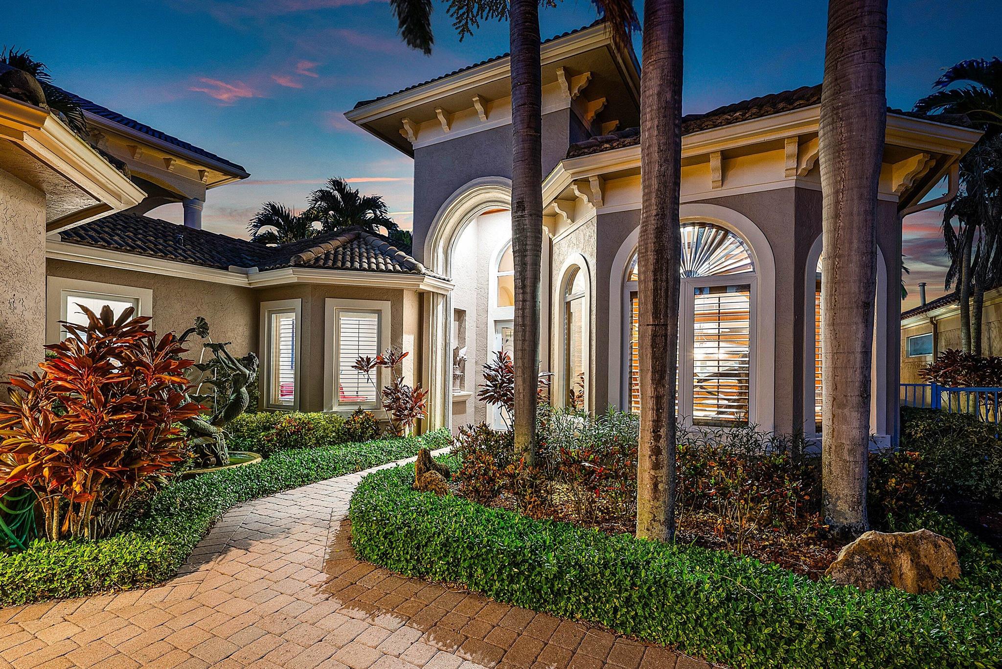 WATERS EDGE EST - Residential