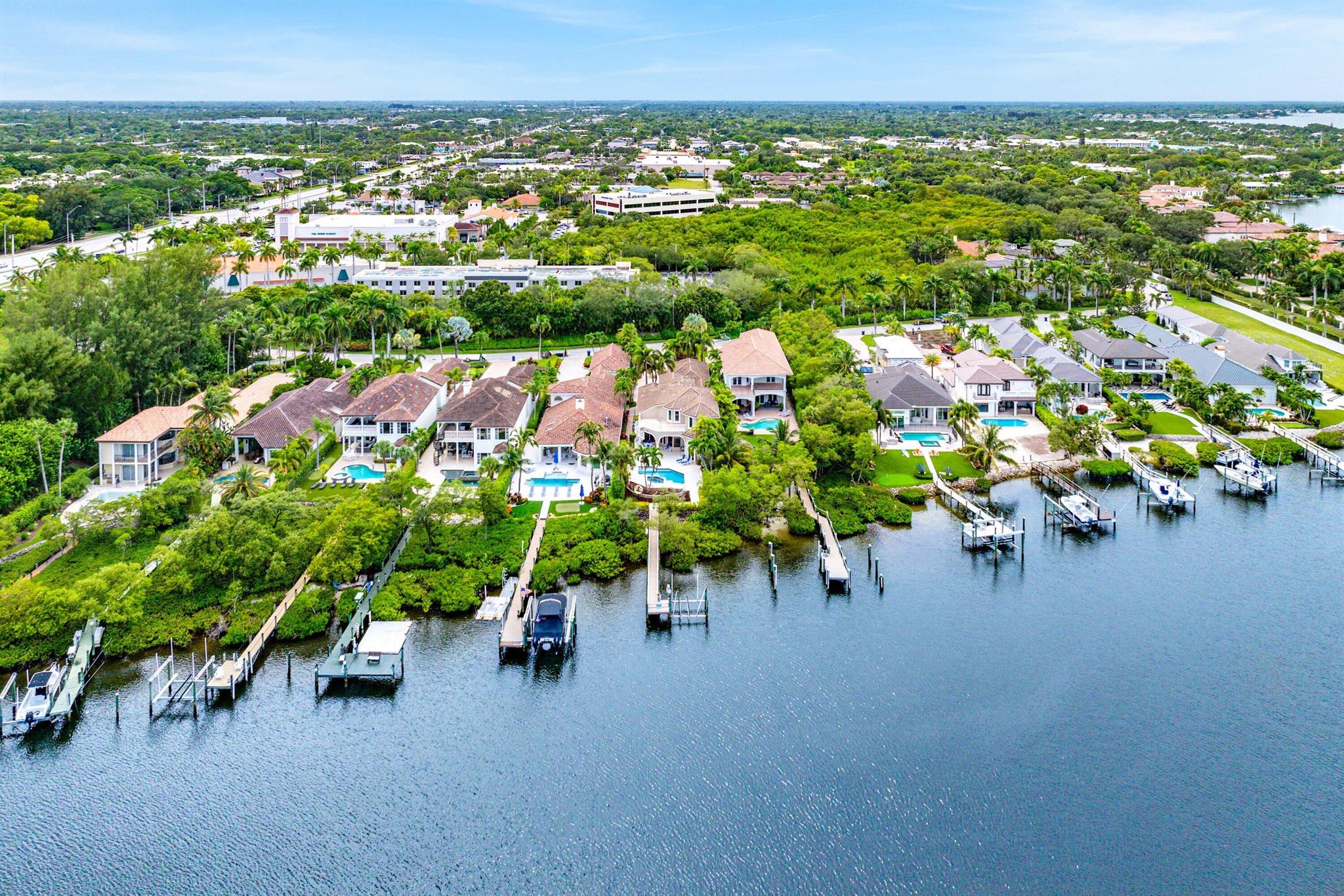 WATERS EDGE EST - Residential