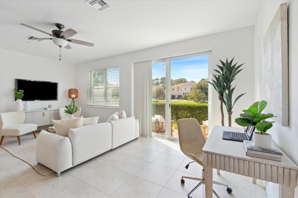 Photo of 6279 SE Portofino Circle, Hobe Sound, FL 33455 (MLS # R11029473)