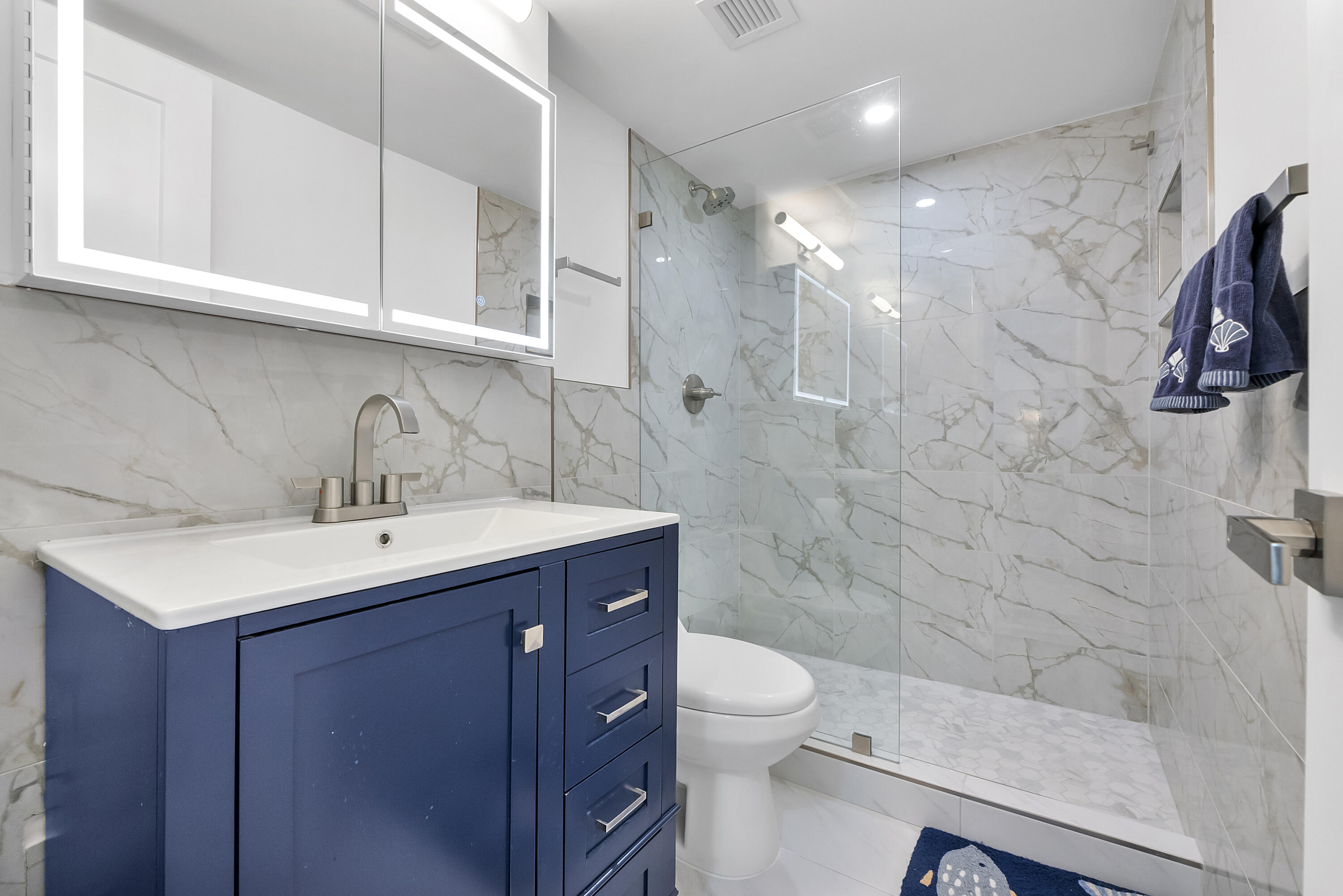 COVE BEACH CLUB CO-OP - Residential