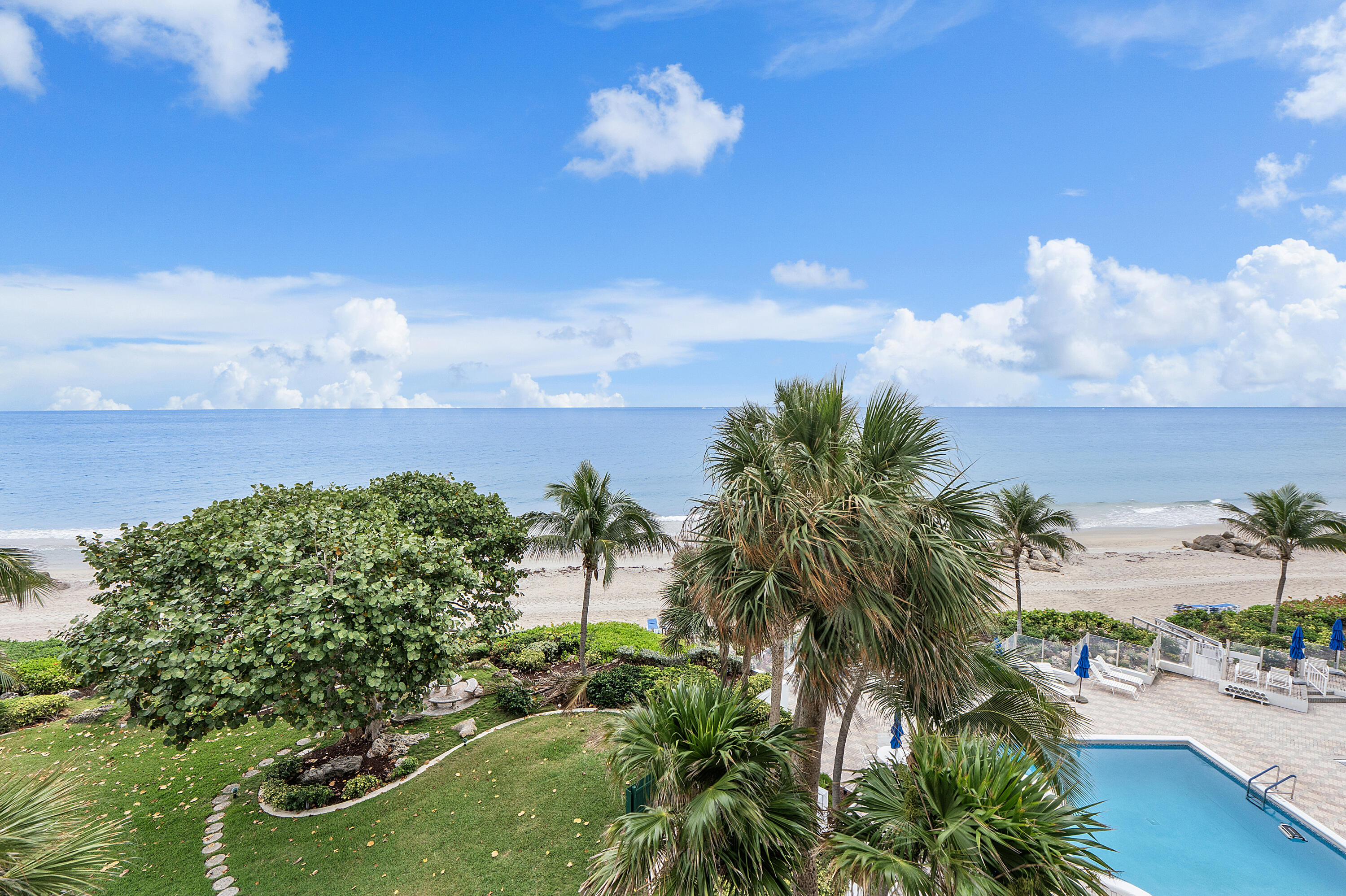 COVE BEACH CLUB CO-OP - Residential