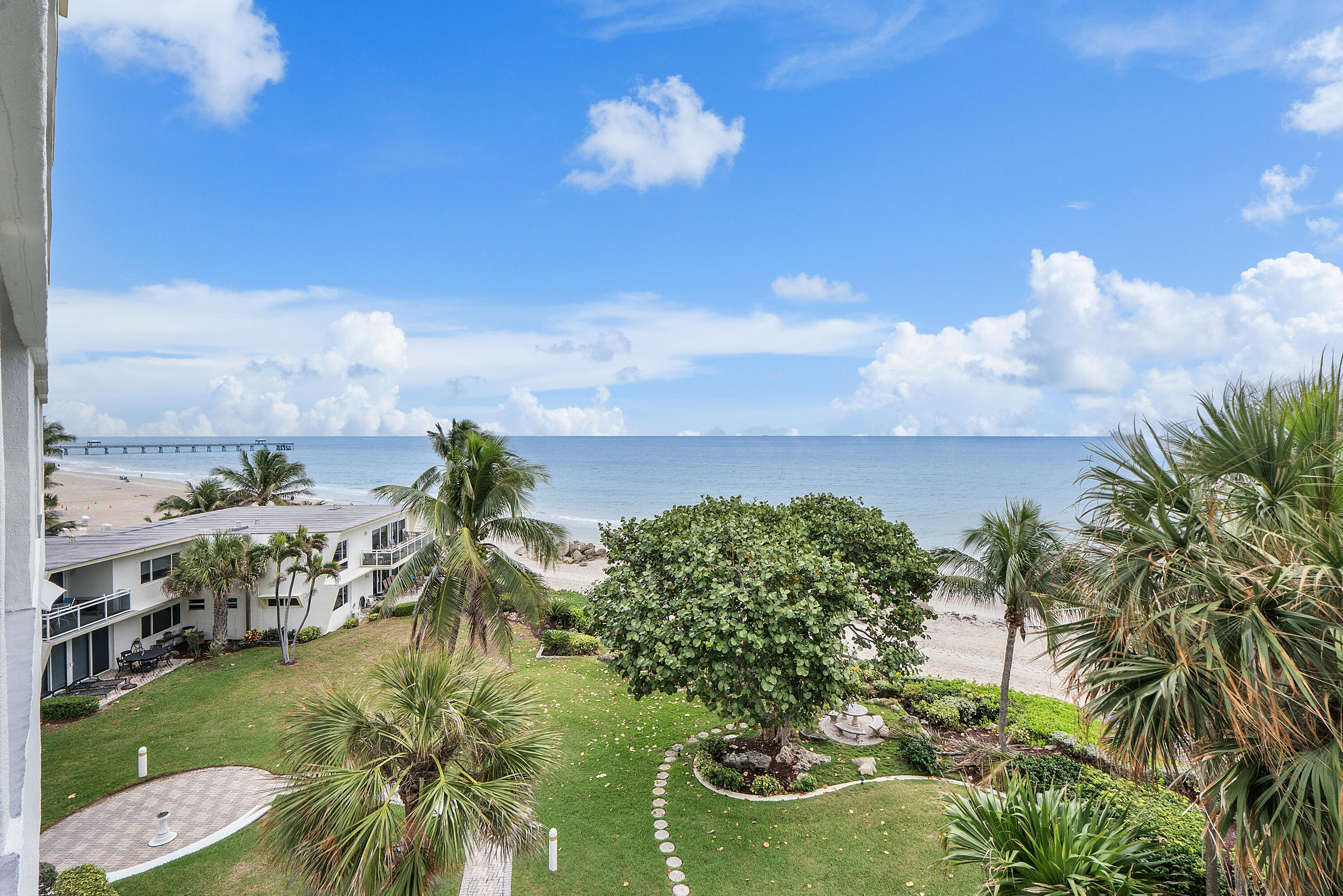 COVE BEACH CLUB CO-OP - Residential