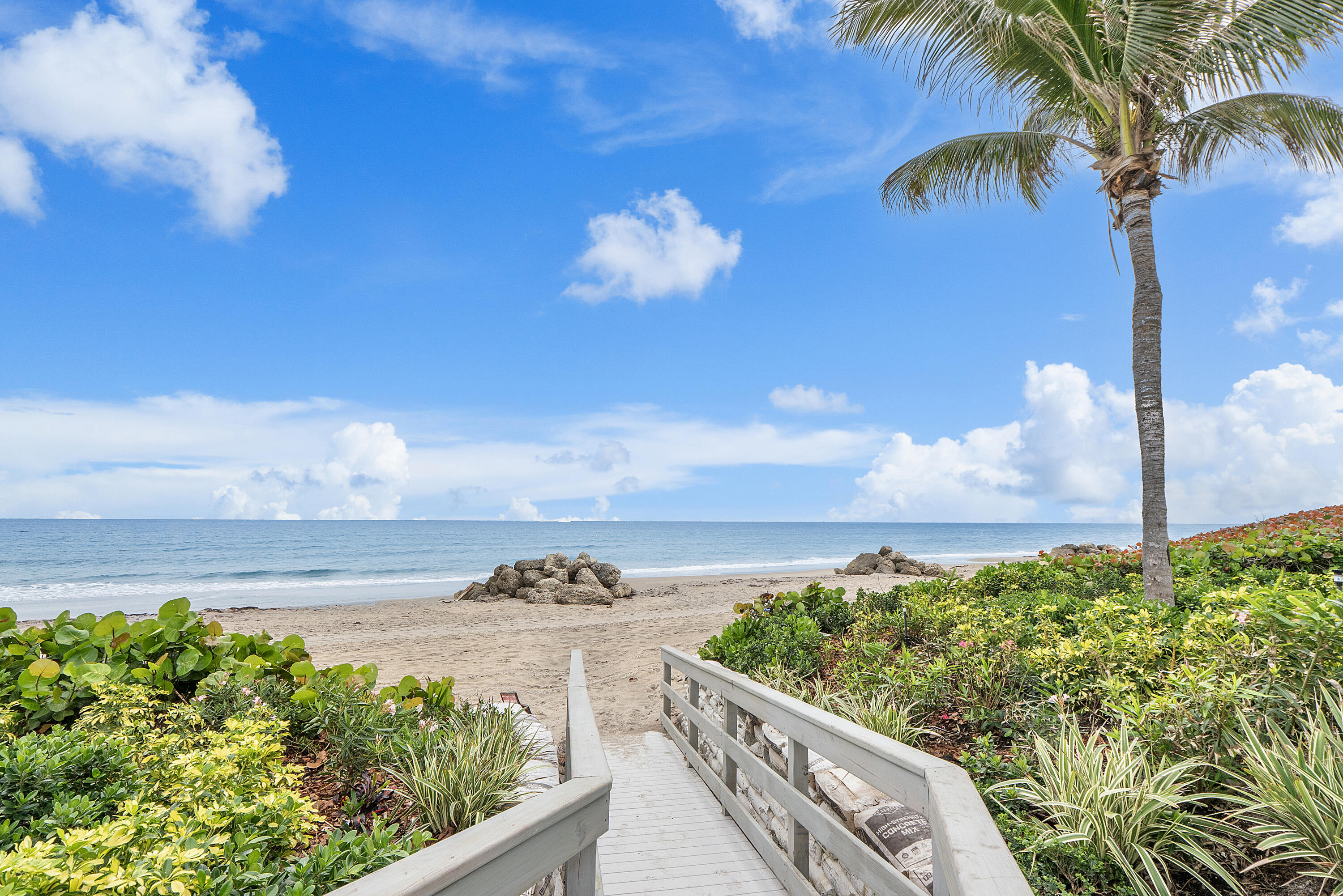 COVE BEACH CLUB CO-OP - Residential