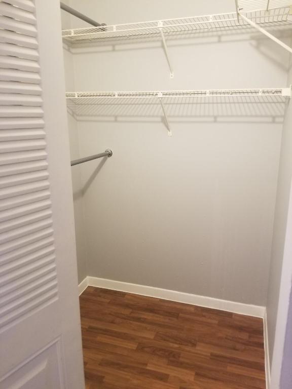 CLEAR LAKE CLUB CONDO - Residential Lease