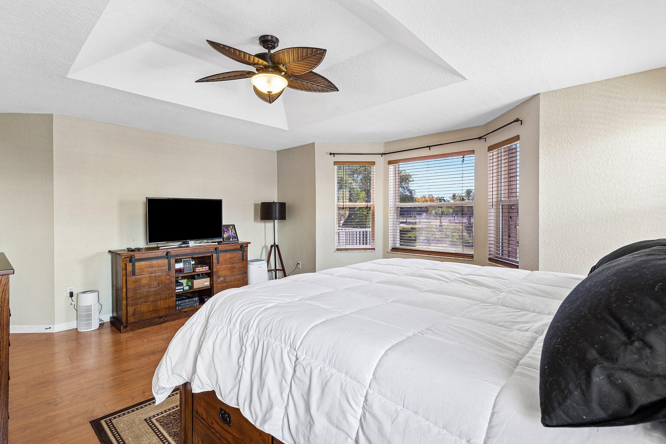 MADISON GREEN 1 - Residential