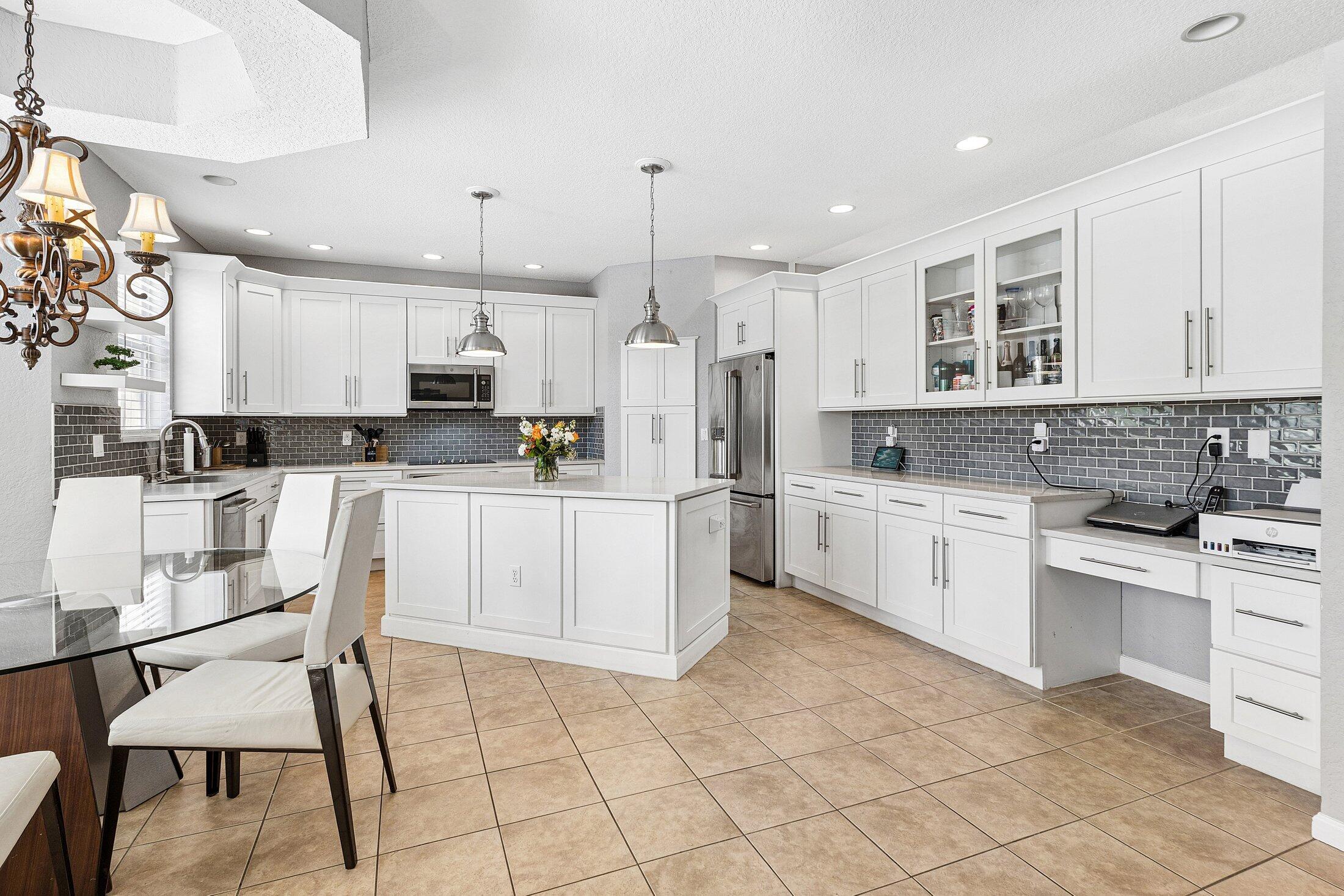 MADISON GREEN 1 - Residential