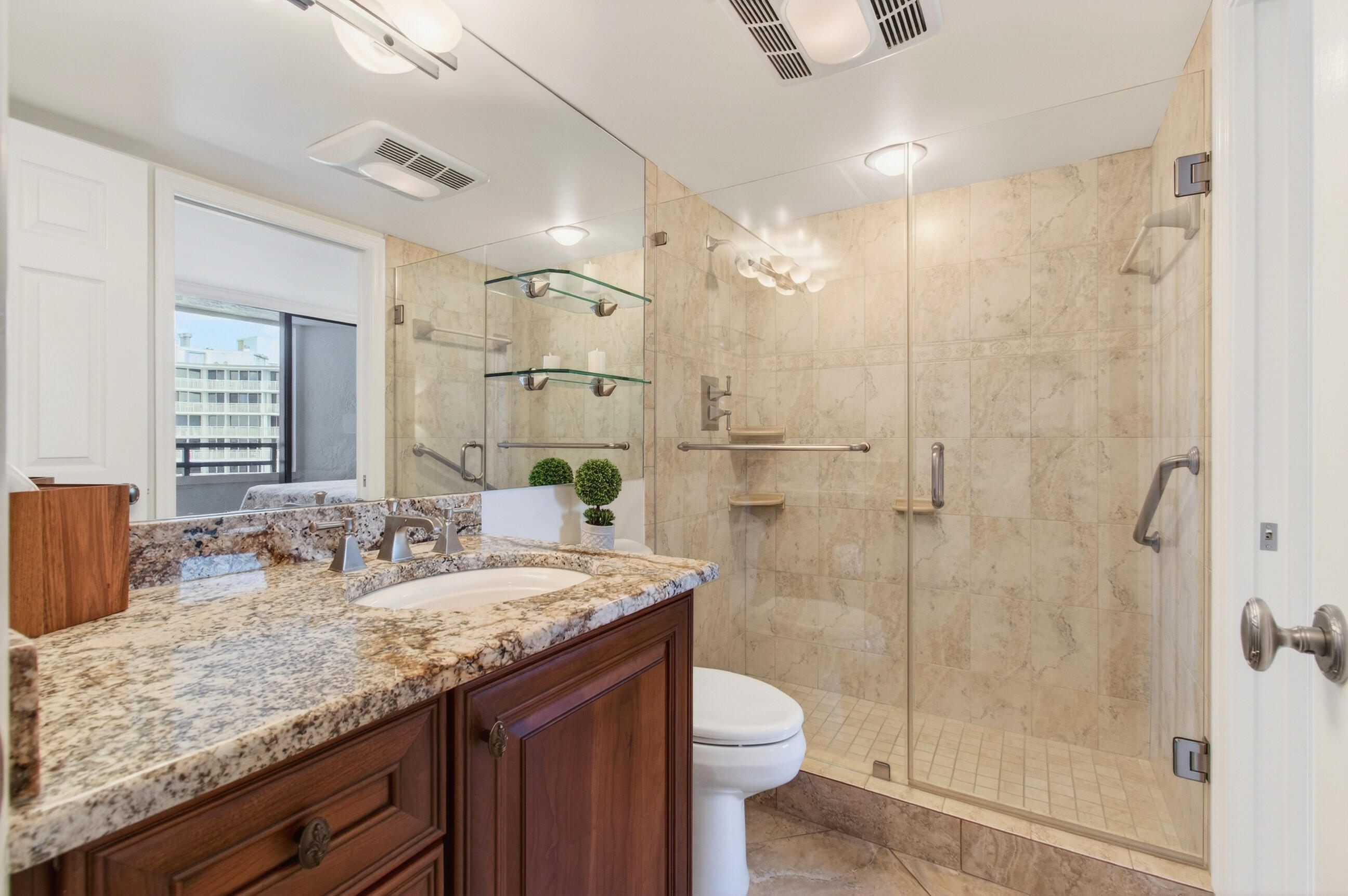 THIRTY FIVE SIXTY CONDO - Residential