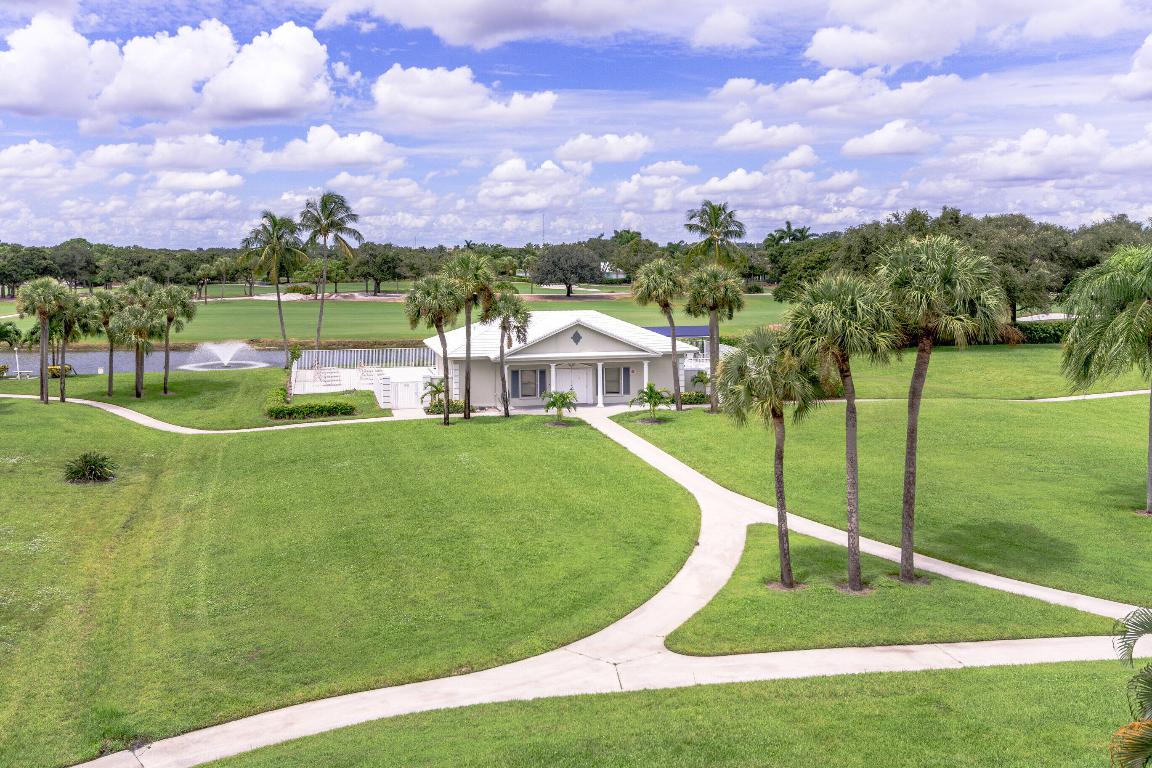 WHITEHALL VILLAGE - Residential