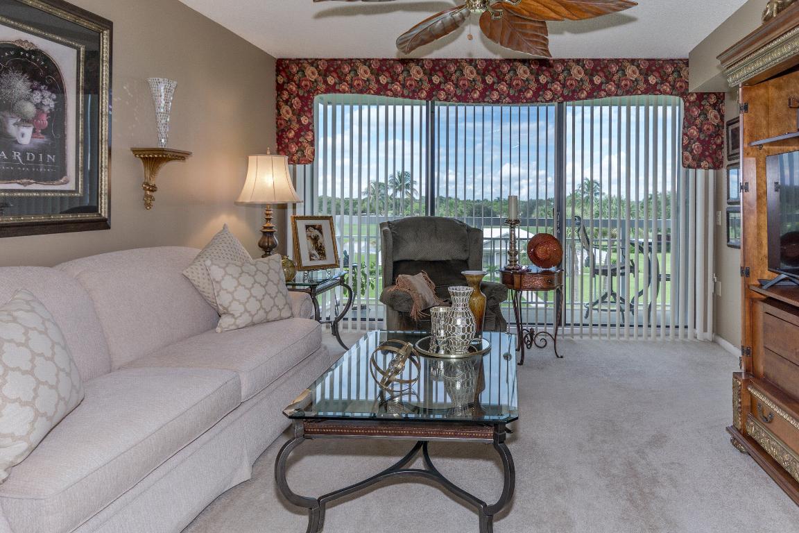 WHITEHALL VILLAGE - Residential