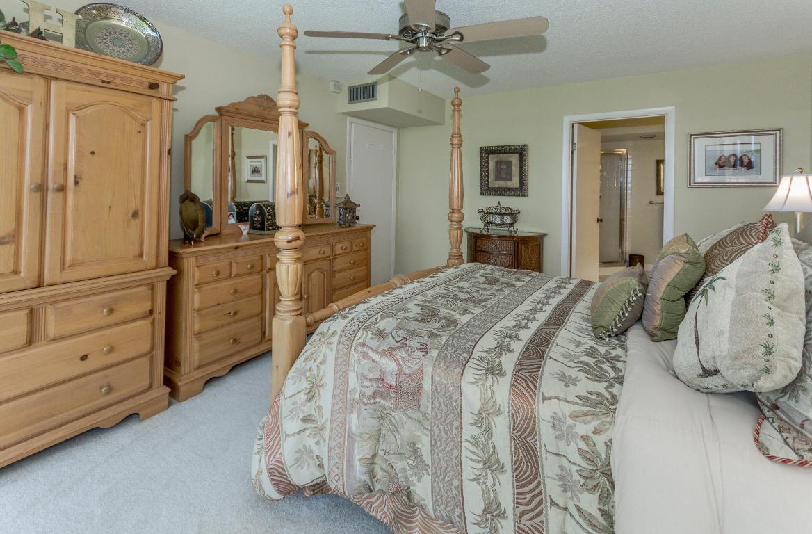 WHITEHALL VILLAGE - Residential