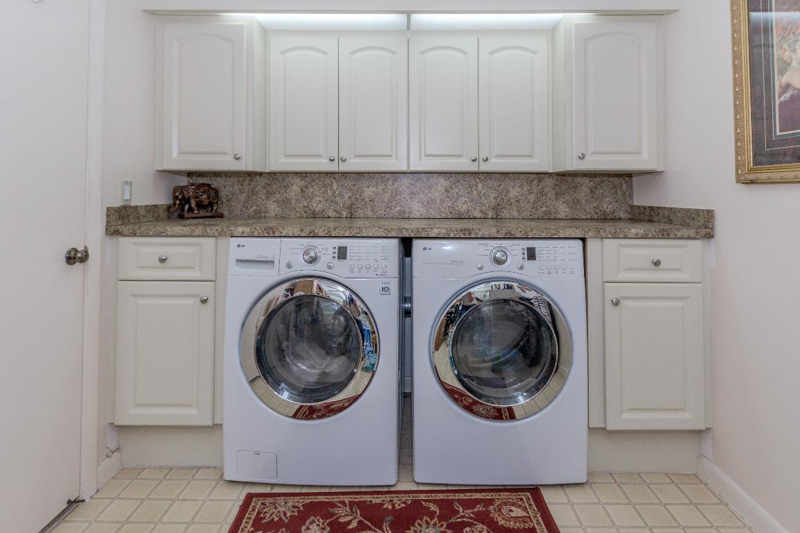 WHITEHALL VILLAGE - Residential