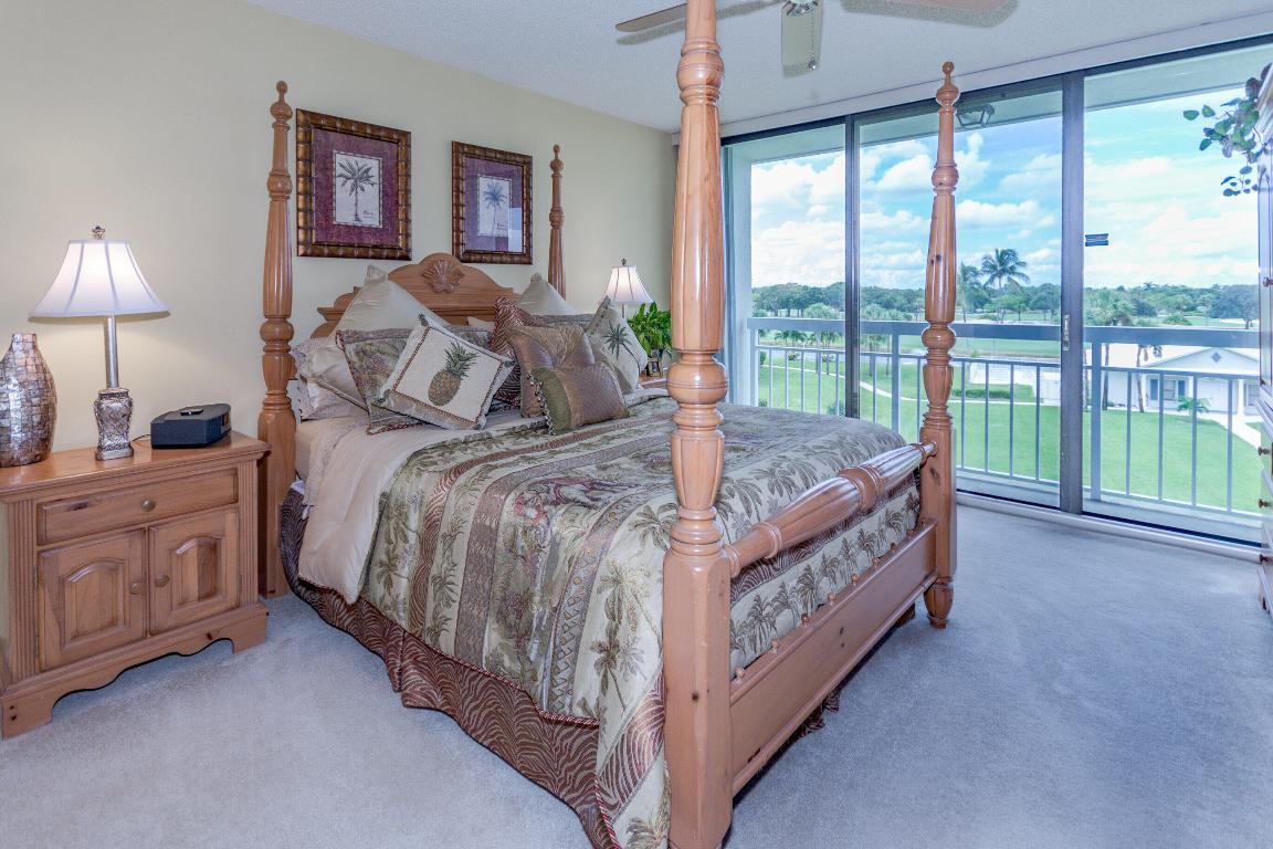 WHITEHALL VILLAGE - Residential