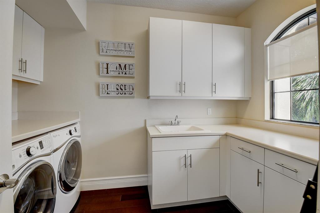 BRIDGES PL 8 - Residential