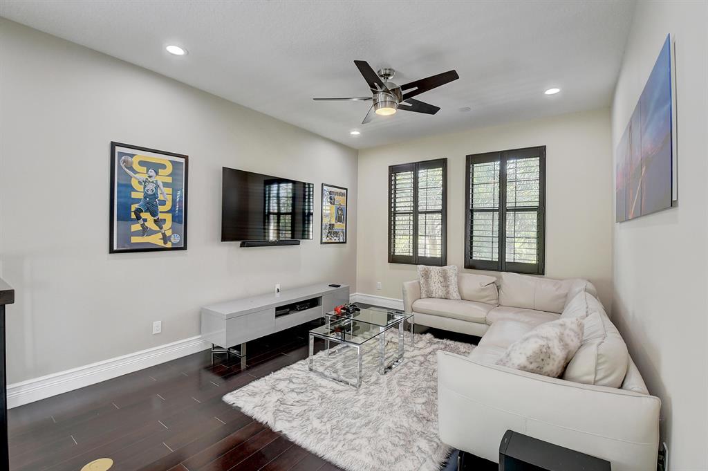 BRIDGES PL 8 - Residential