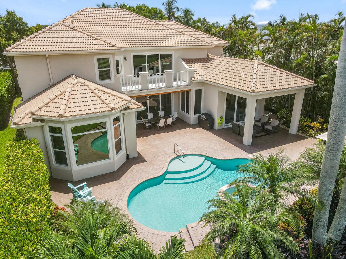 MYSTIC COVE - Residential