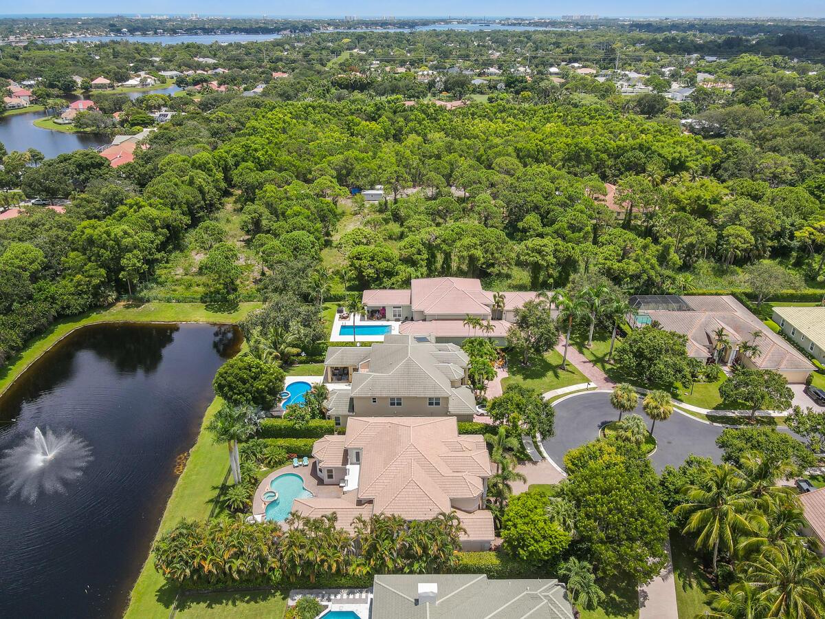 MYSTIC COVE - Residential