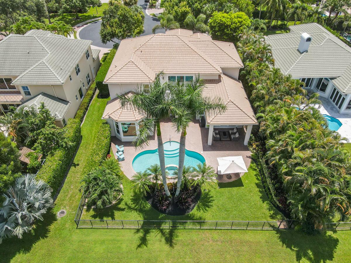 MYSTIC COVE - Residential